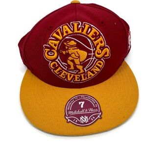Vintage Cleveland Cavaliers Mitchell & Ness SnapBack Hat NWT‎